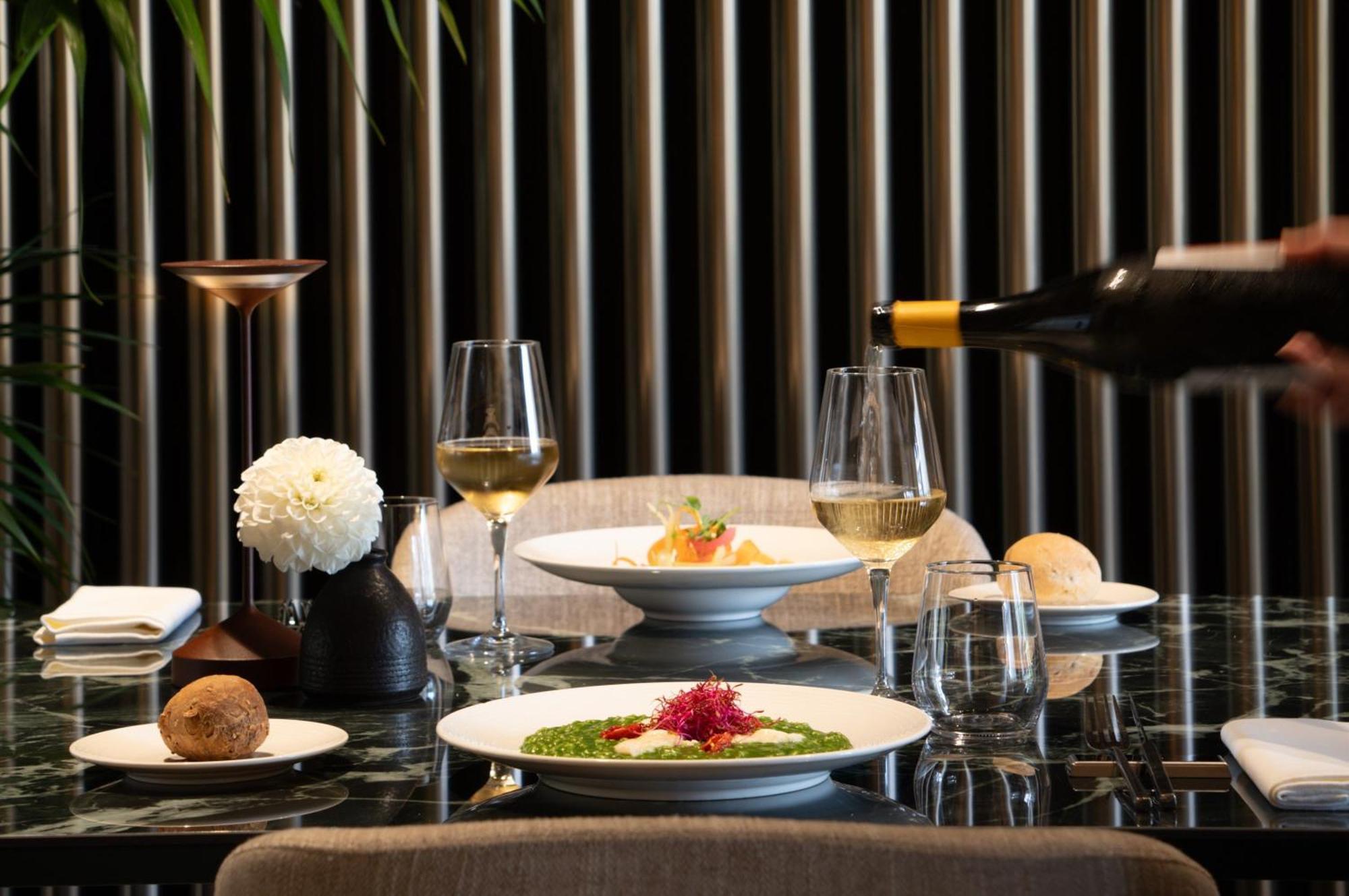 Crowne Plaza By Ihg 4*