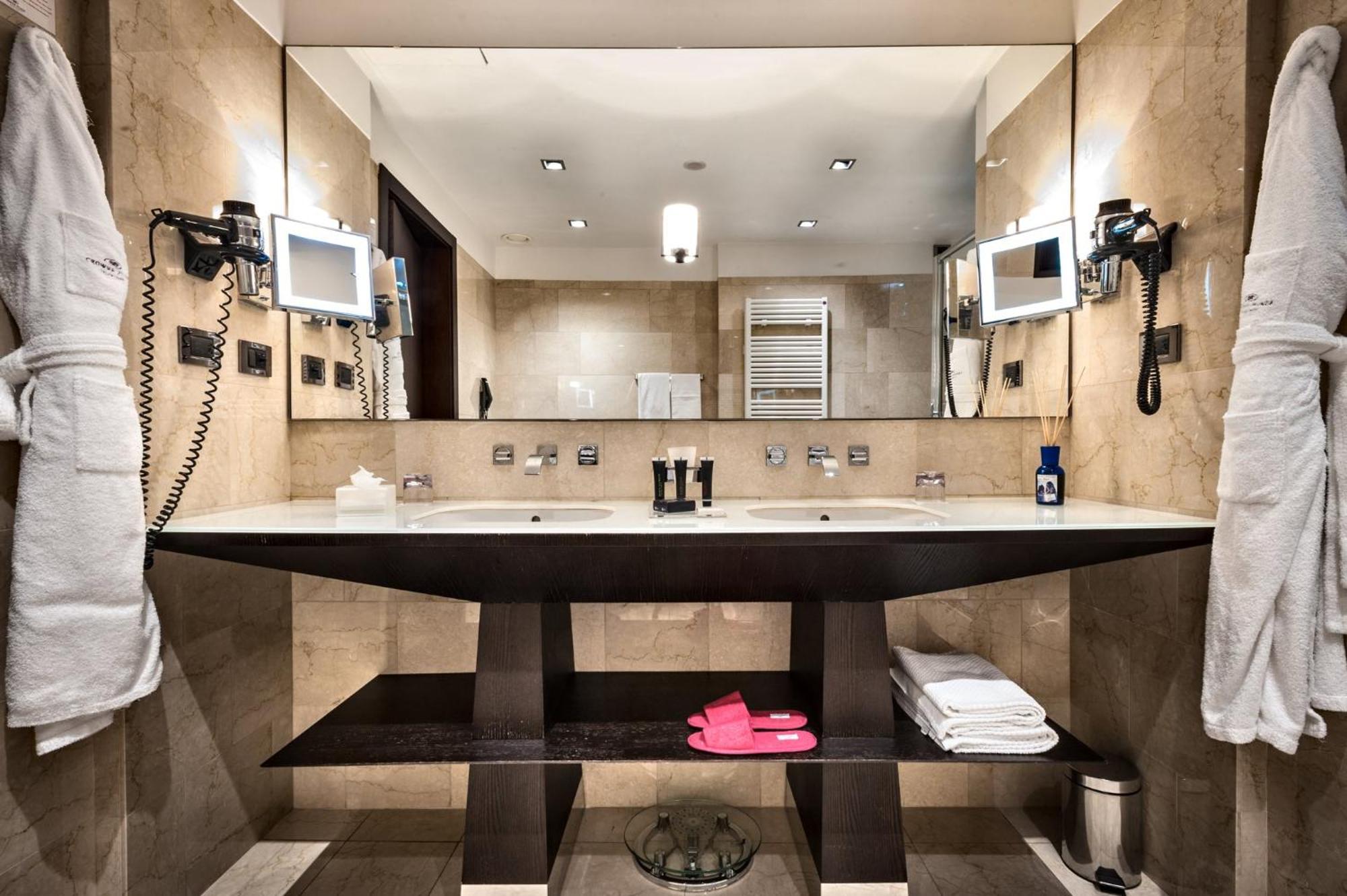 Crowne Plaza By Ihg 4* Mailand